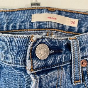 Levi’s Wedgie Style Jeans